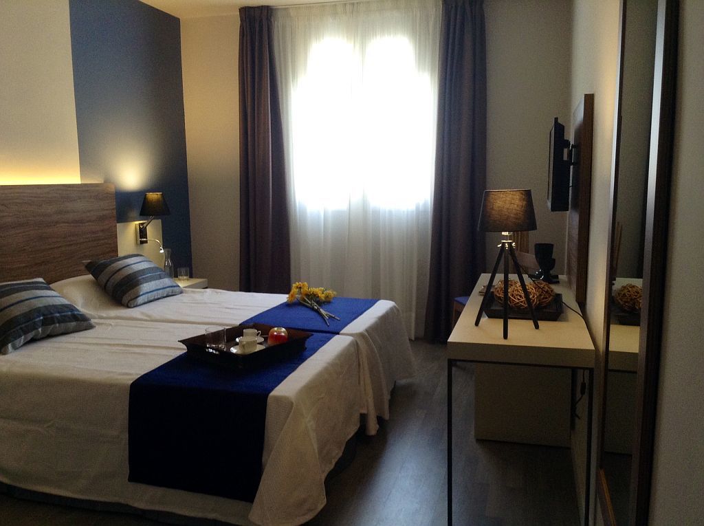 Hotel Dwo Urban Grenade Extérieur photo