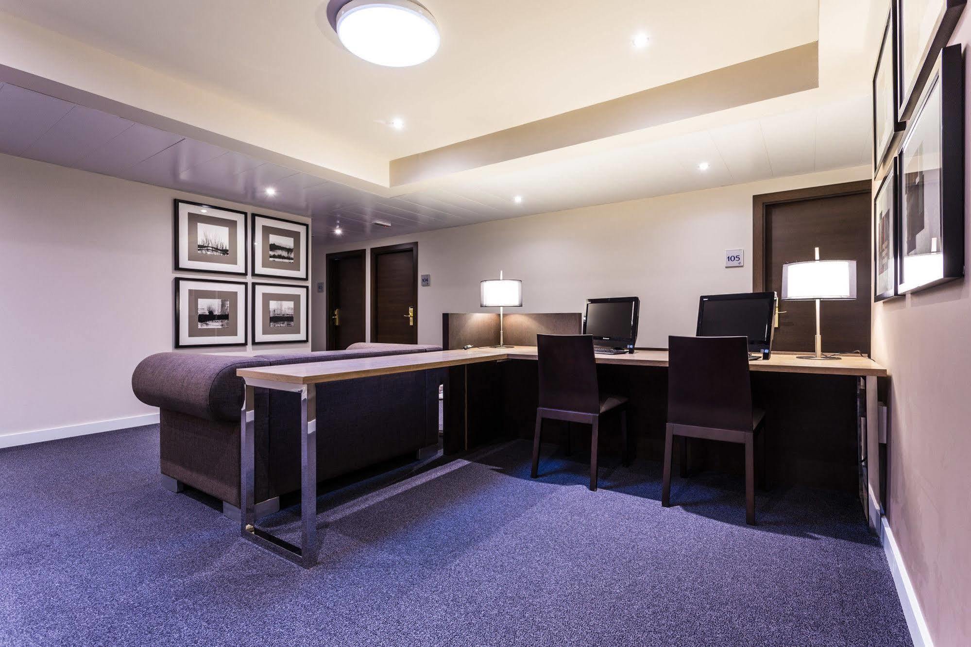 Hotel Dwo Urban Grenade Extérieur photo